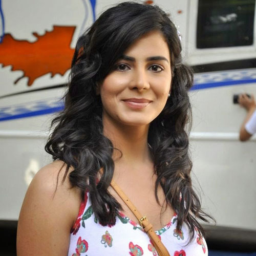 Kirti Kulhari